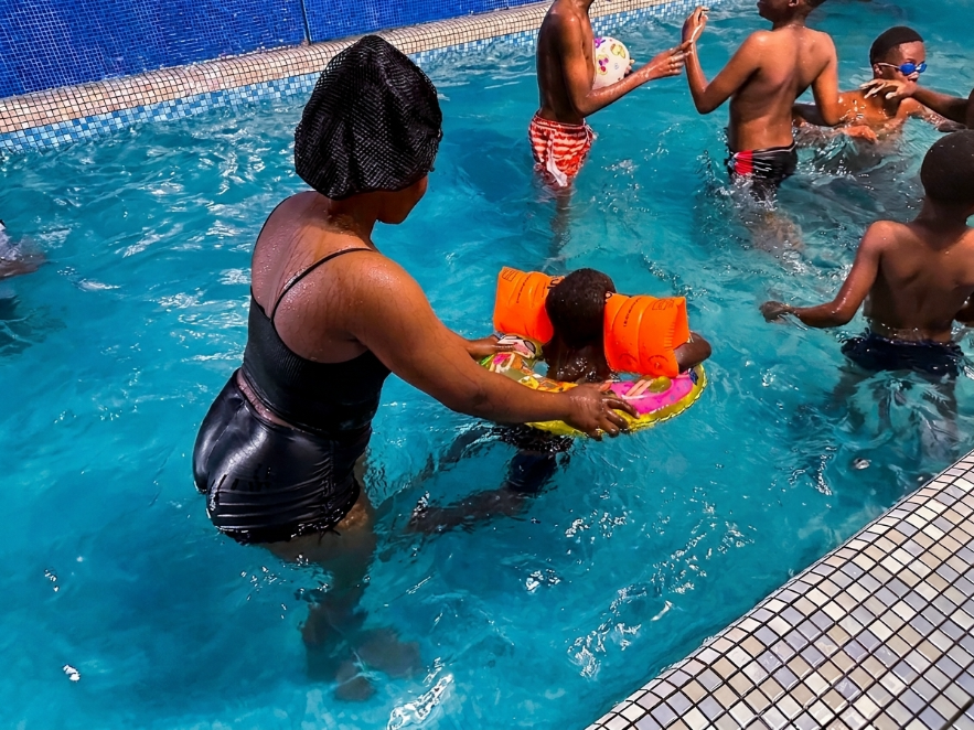Pool area 2